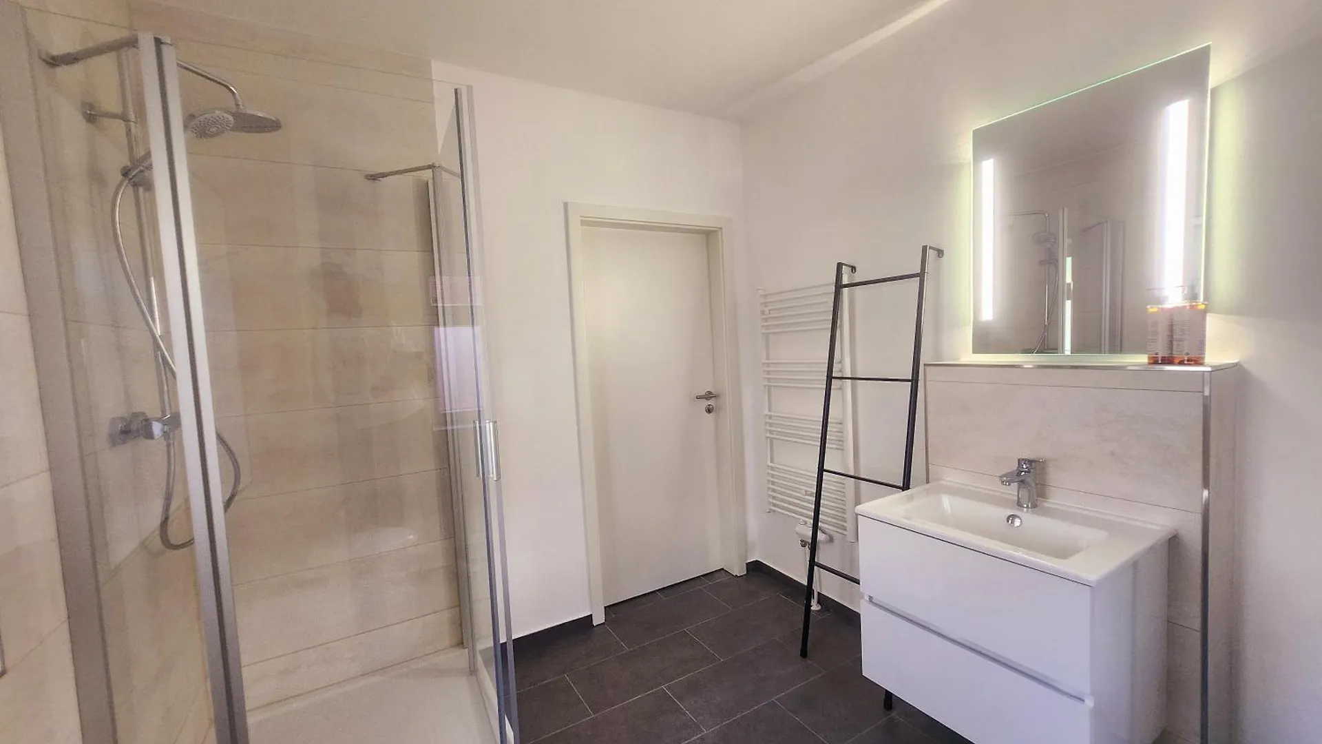 Sioux Stilvolle Designapartments Am Ketschentor Coburg